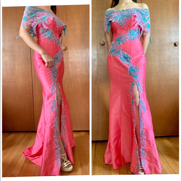 Prom/Homecoming/Wedding dress 🌷💖💖✨☺️ - Picture 2 of 5